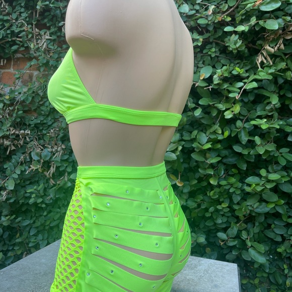 “Desire” Exotic Wear- Rave Wear- Festival Wear - Picture 3 of 6